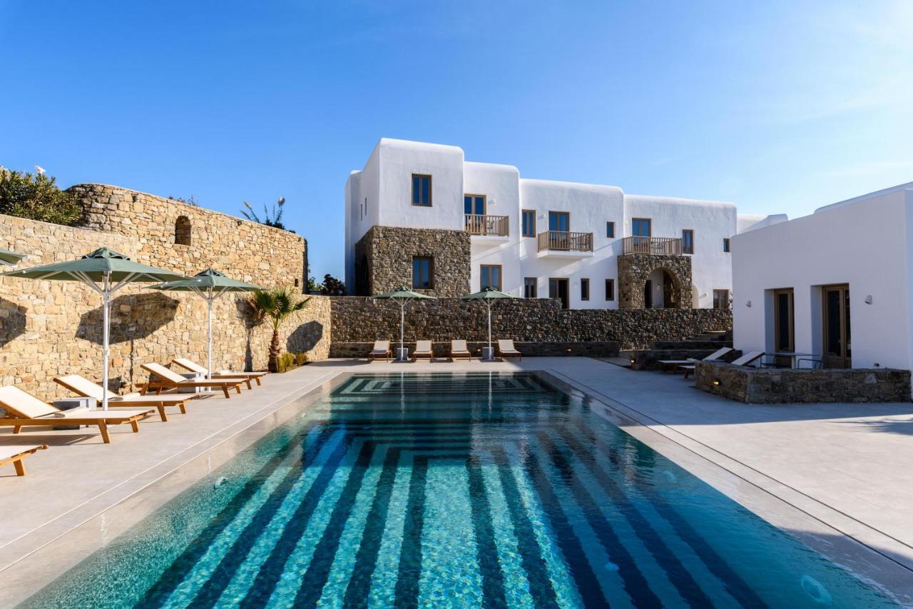 Camarades Mykonos * Ano Mera